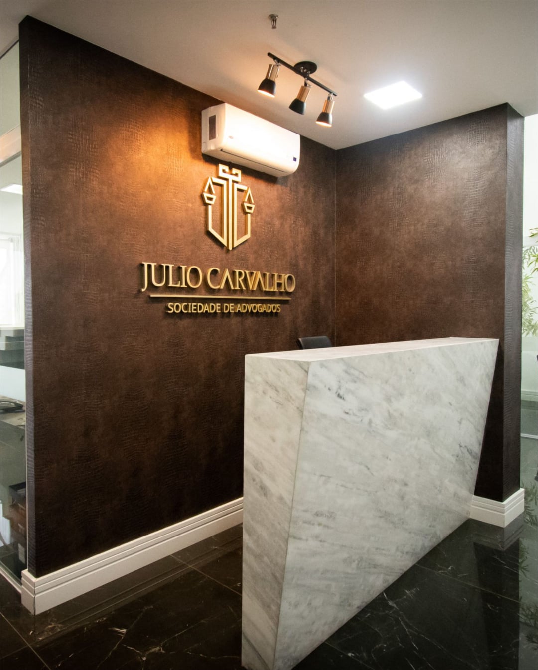 Júlio Carvalho Advogados